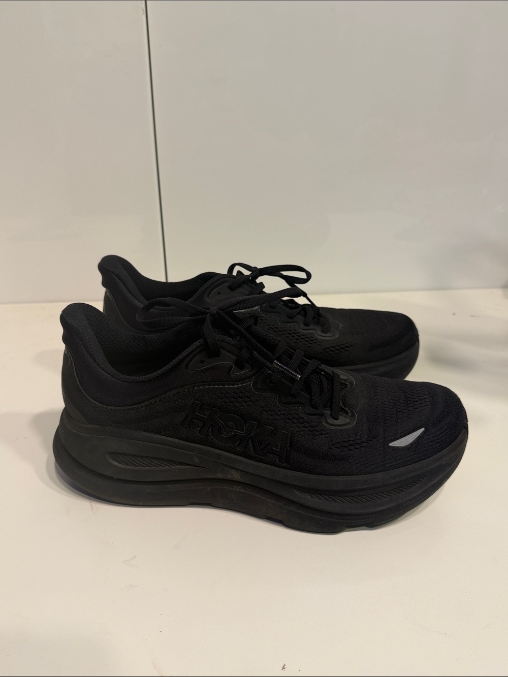 Gently used Hoka Black Athletic Running Shoes bondi 9 men’s 10 D